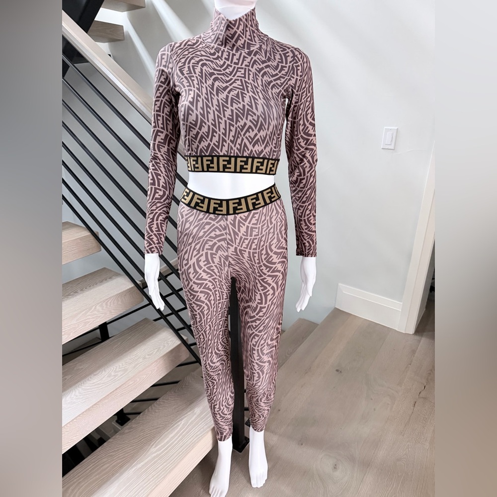 Fendi Geometric Matching Leggings Set - Brown and Black size XS/S - Picture 6 of 16